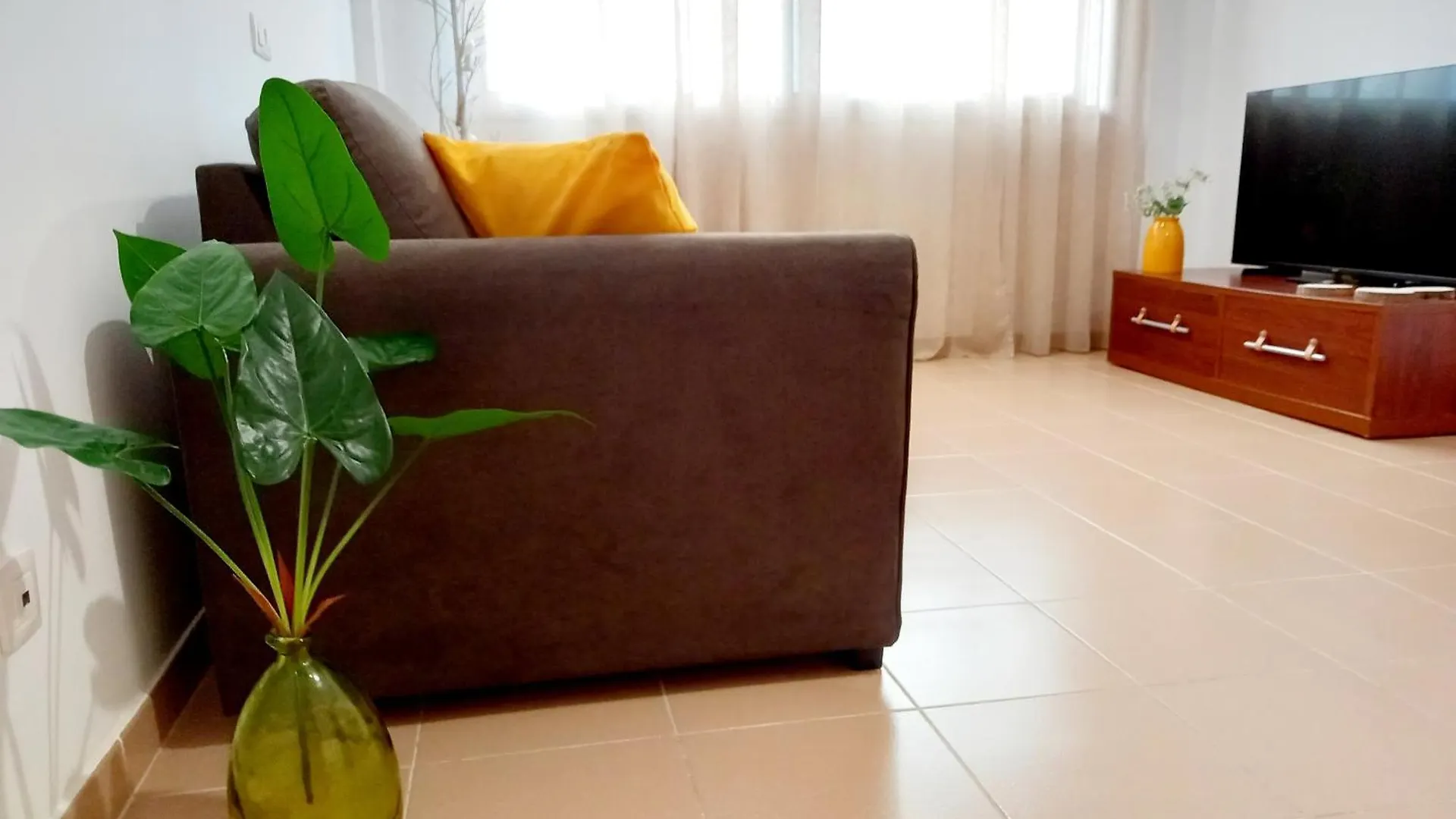 Greenhouse Sardina Apartamento